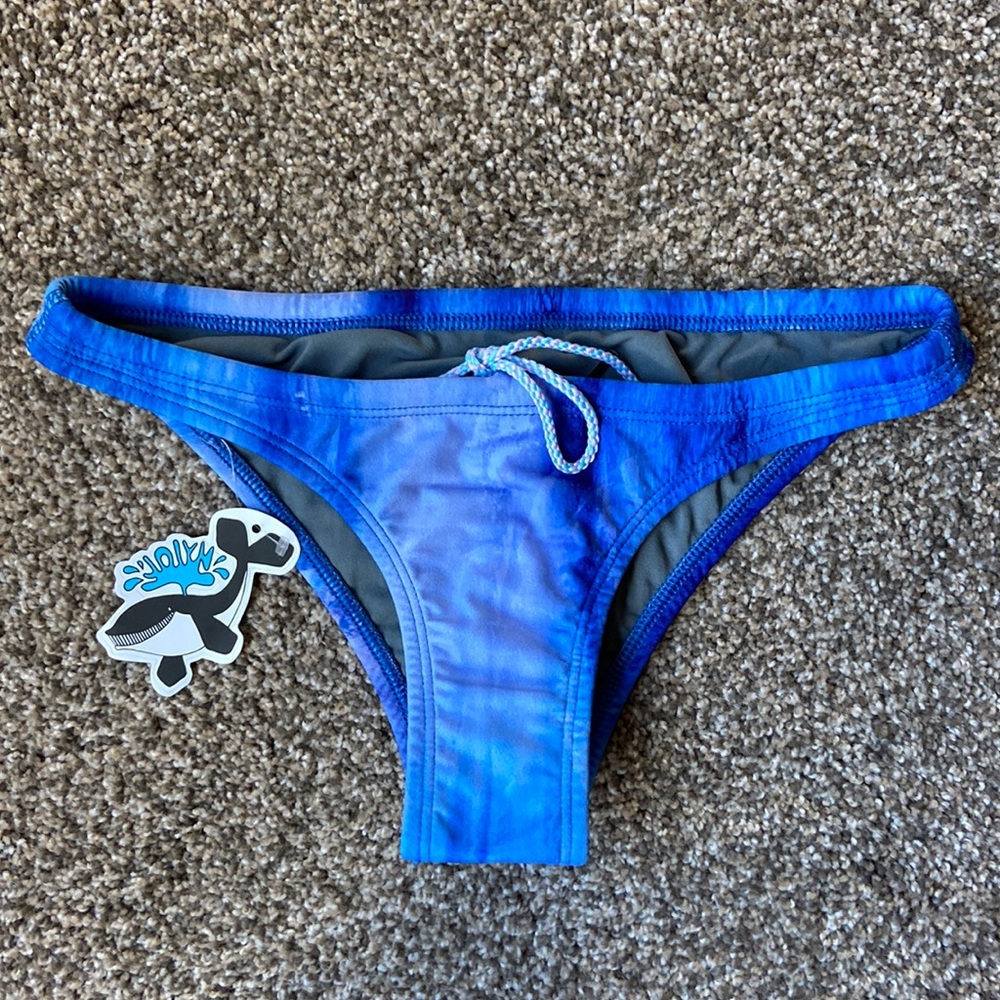 Small blue Jolyn Europe bikini bottoms New with Tags!